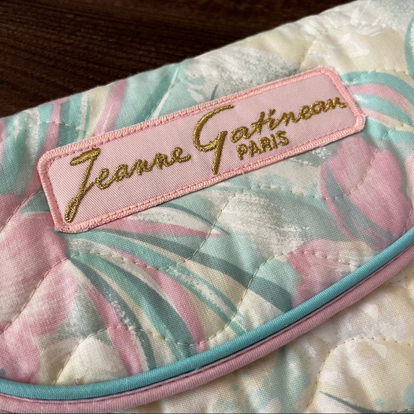 Vintage Floral Pastel Clutch Hand Bag - Picture 5 of 8